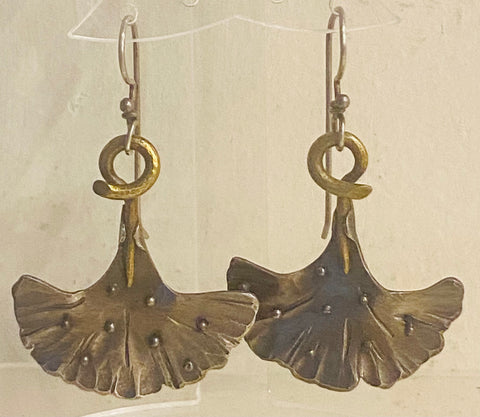 Earrings (ginkgo)