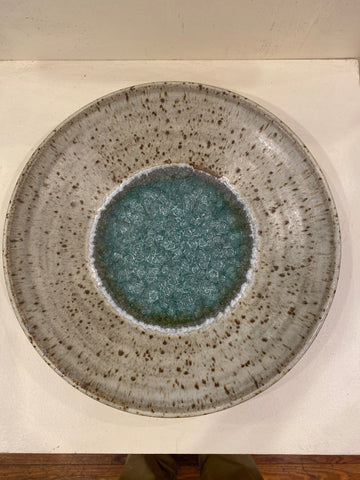 Plate - glass geode center